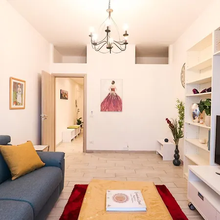 Apartament 15min Center - Charme & Chic With Hot Tub *